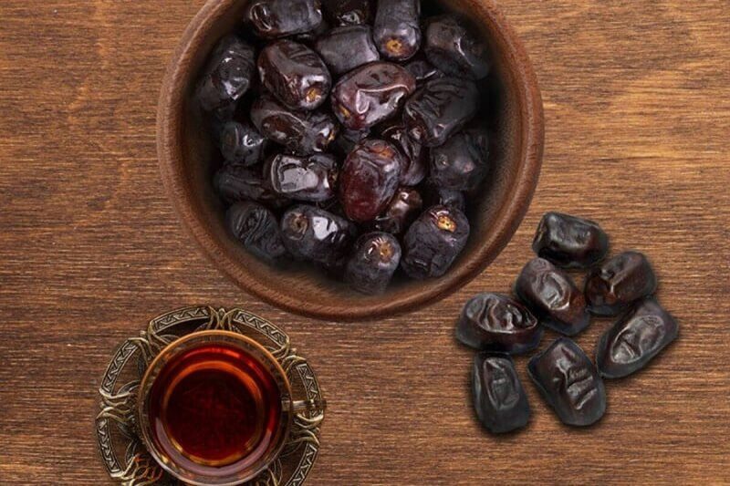 خواص و مضرات خرما