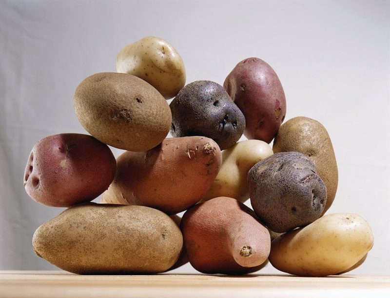 سیب زمینی از تشنج عصبی جلوگیری می کند.