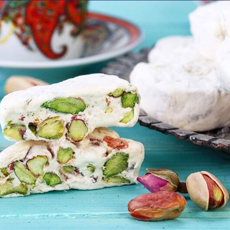 انگبین دارای ویتامین های D و کلسیم است