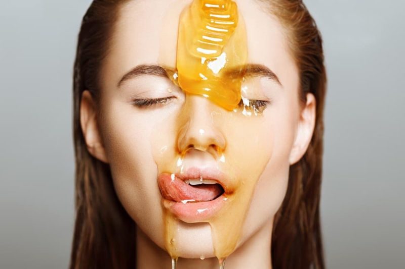 نکاتی طلایی برای زیبایی پوست با عسل طبیعی